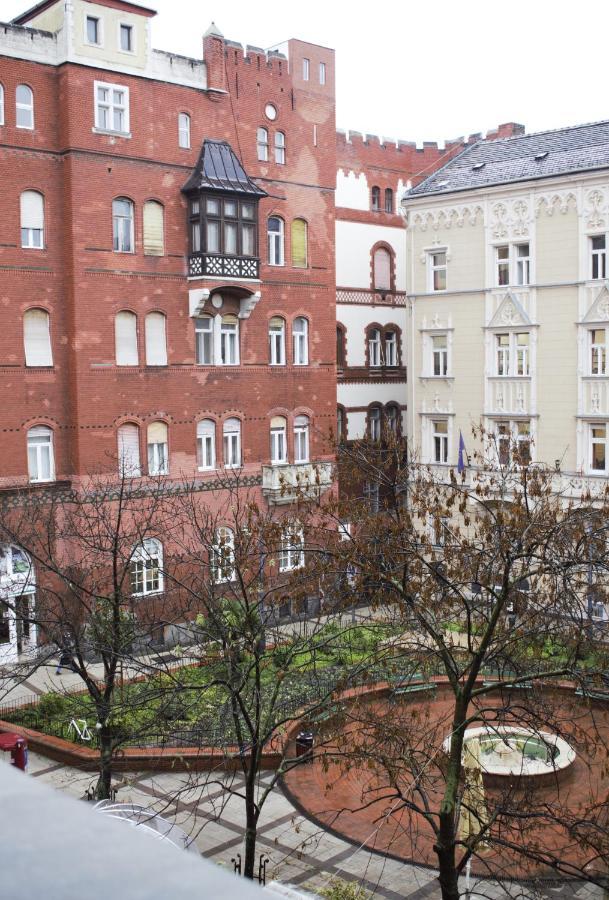 Mikszath Apartments Будапеща Стая снимка